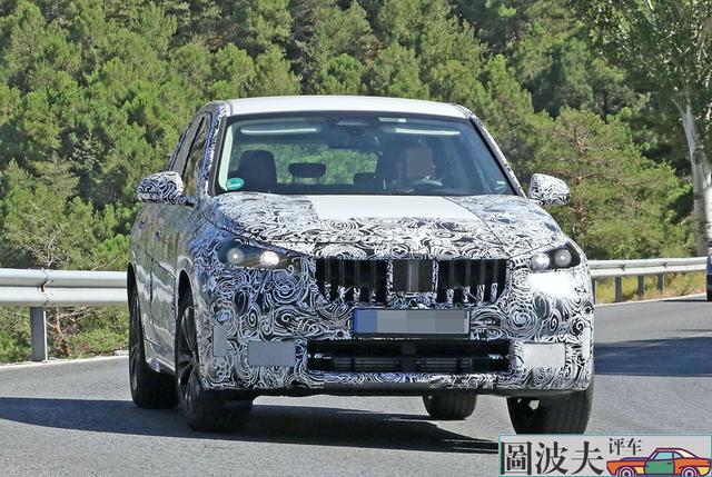 新三代寶馬bmw x1大改款,撐大鼻孔更顯霸氣