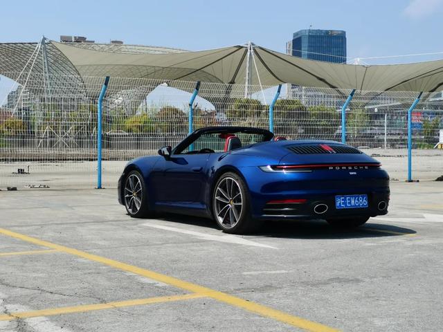 野小子的蛻變,試駕911 carrera cabriolet