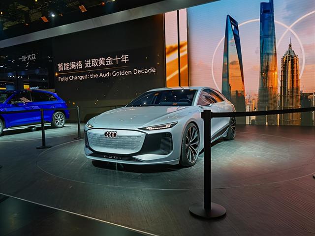 2021上海車展直擊:奧迪a6 e-tron概念車首發亮相,或於2023年量產