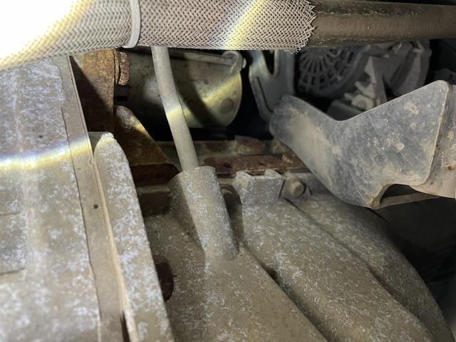 朋友介绍的二手车,竟然是一台泡水车!查了现在又发现更严重的
