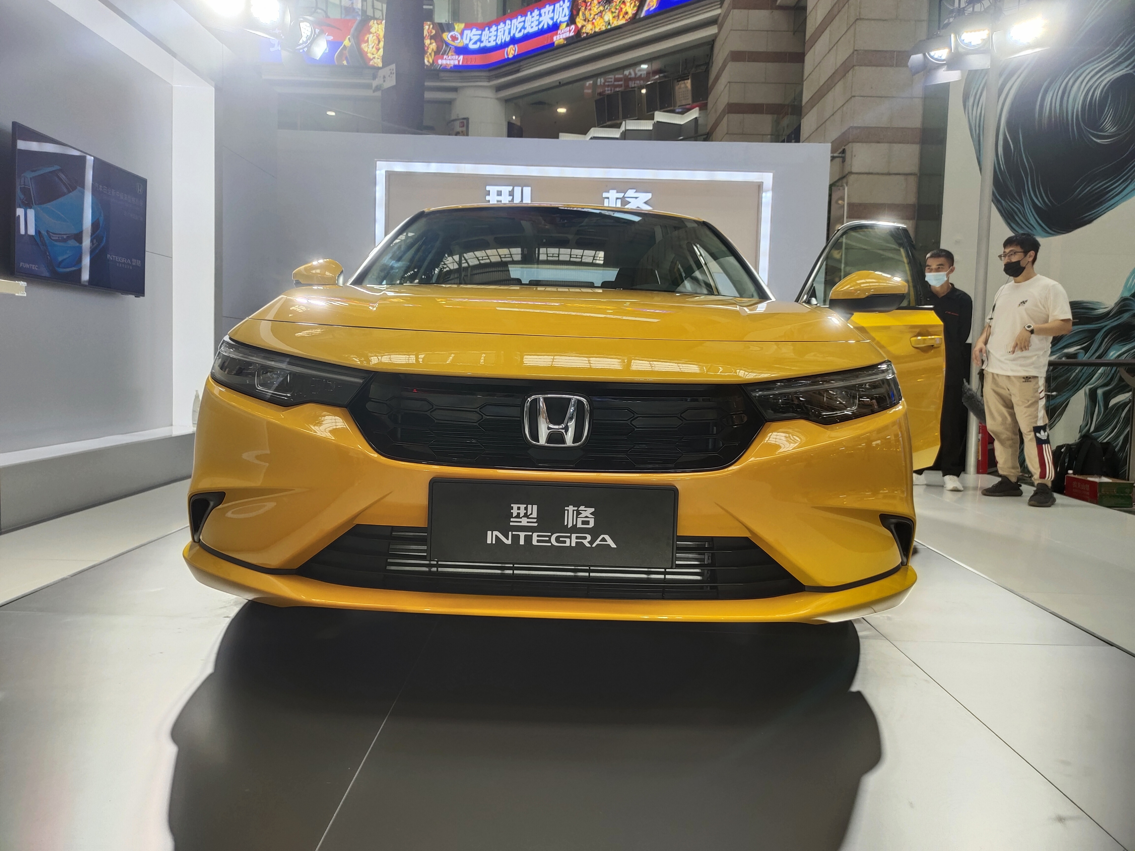 又一款"思域"级神车诞生,实拍广汽本田型格