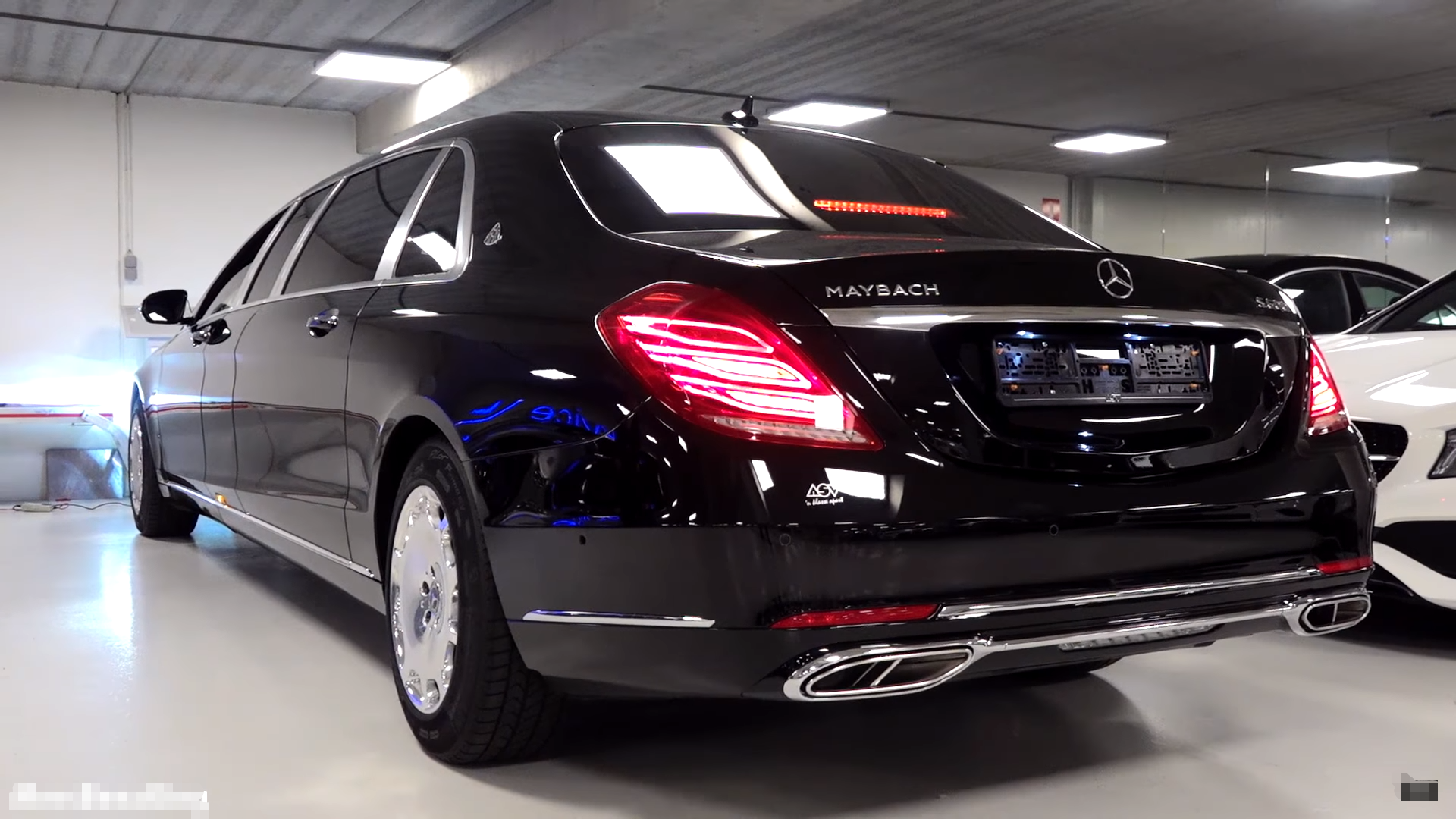 2019款奔驰迈巴赫s600 pullman guard 一座移动的宫殿 堡垒