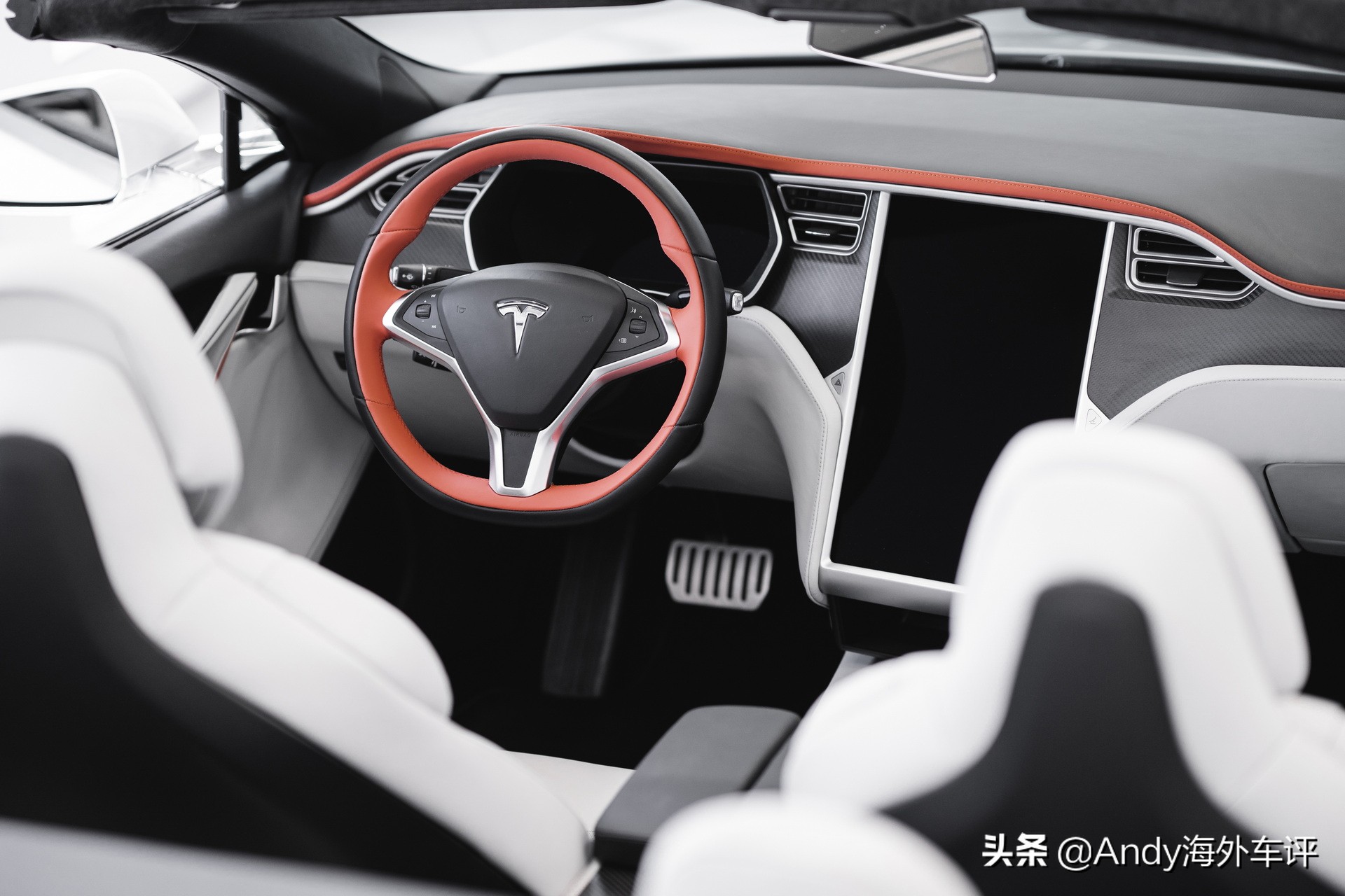 車主有錢,任性,意大利改裝廠打造雙門敞篷特斯拉model s