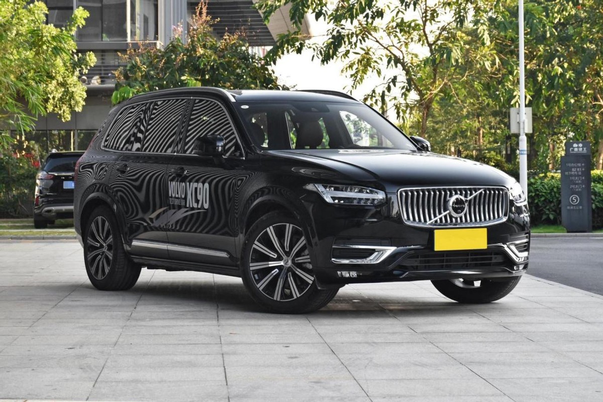 全系2.0t 8at 全时四驱,沃尔沃xc90综合实力到底表现如何?