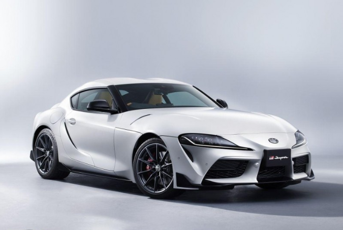 全新丰田gr supra rz matte white特别版发布,搭载3.0t 387匹马力_太