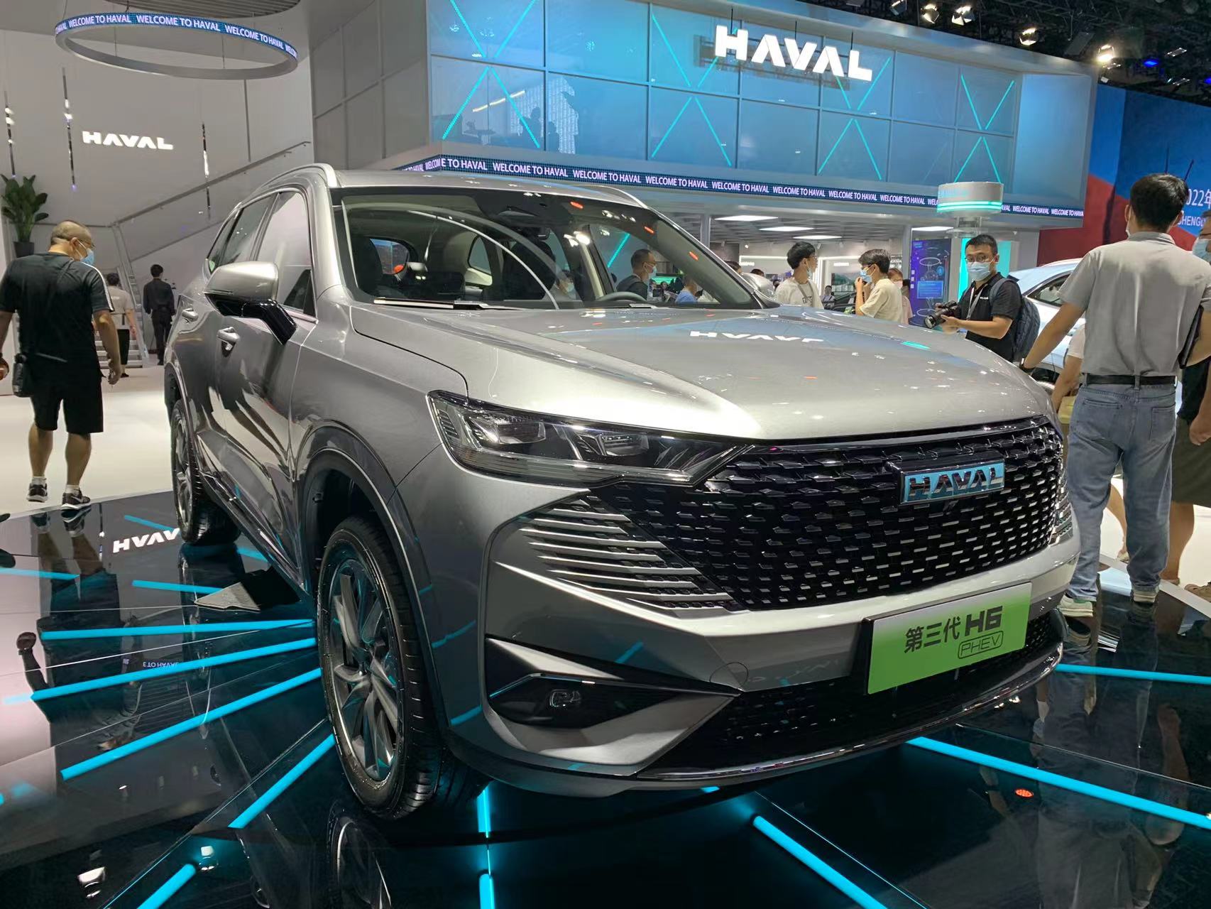 成都车展实拍哈弗h6 dht-phev,时尚指数高