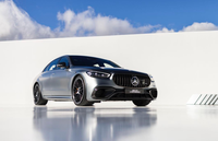AMG S 63 E发布：搭4.0T V8插混/3.3s破百