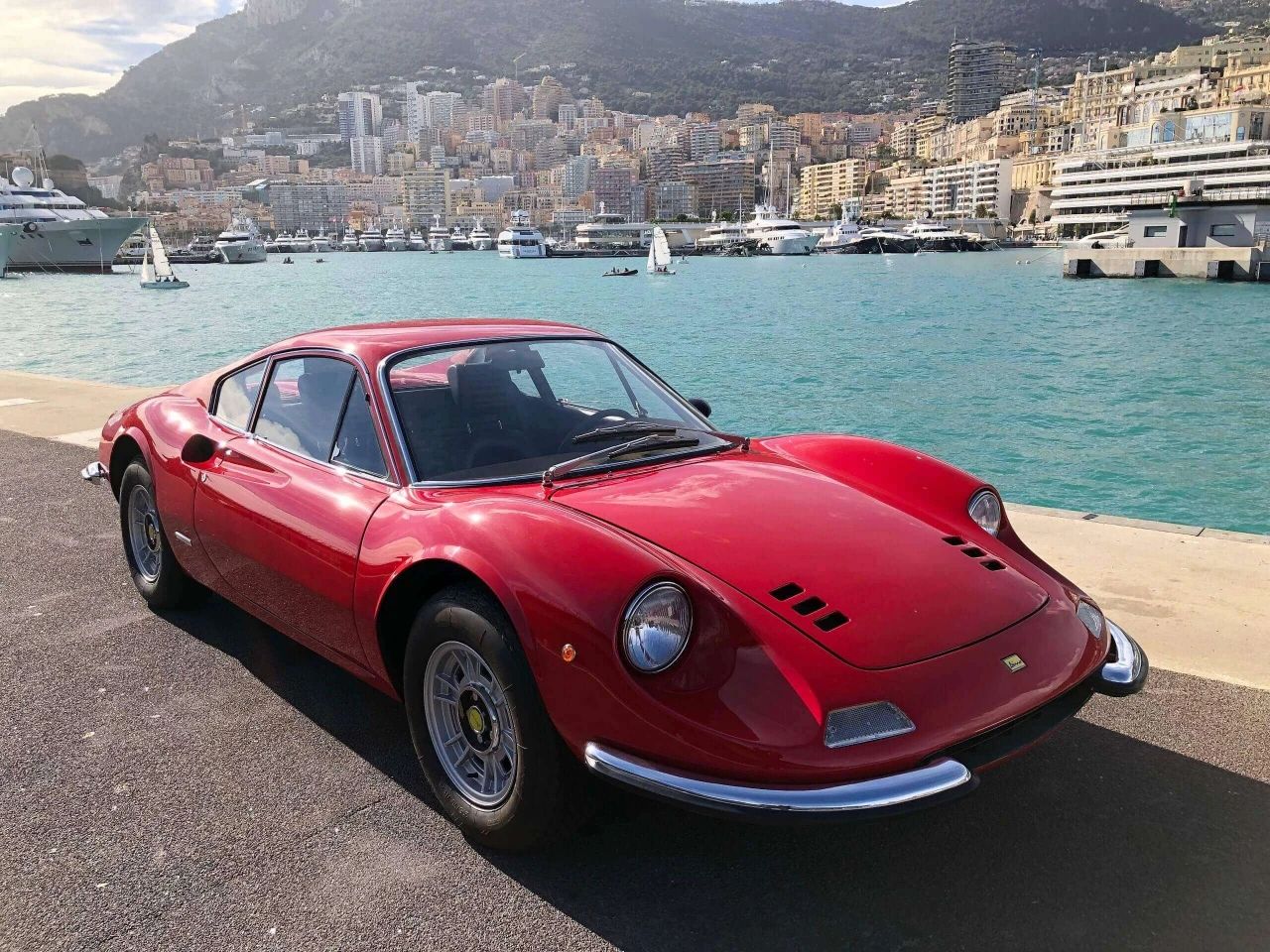 谷仓发现 原始状态1973年法拉利dino 246 gts,安静的被遗忘了40年