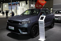 定位紧凑型SUV，搭载1.5T+7挡双离合，体验星越PHEV