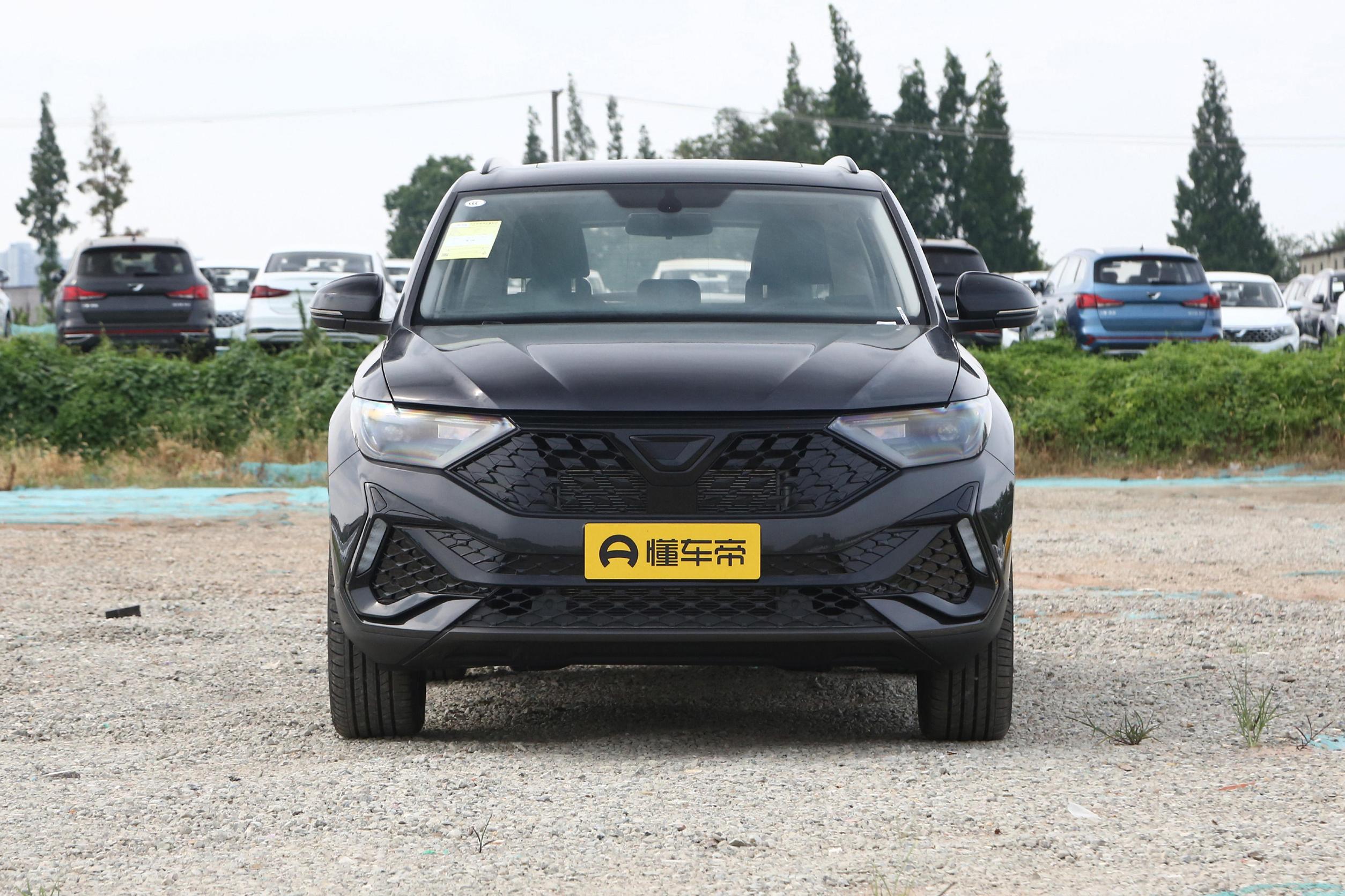 超值的合资suv,售8.68万起,标配1.4t动力,带你看捷达vs5