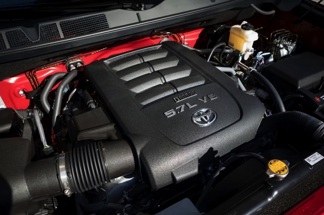 丰田的v8发动机,为什么一点也不快?
