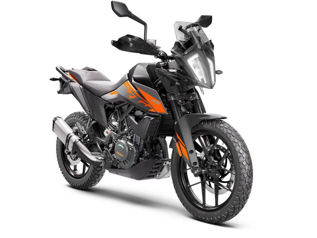 2022款ktm390adv,采用全新电辅系统