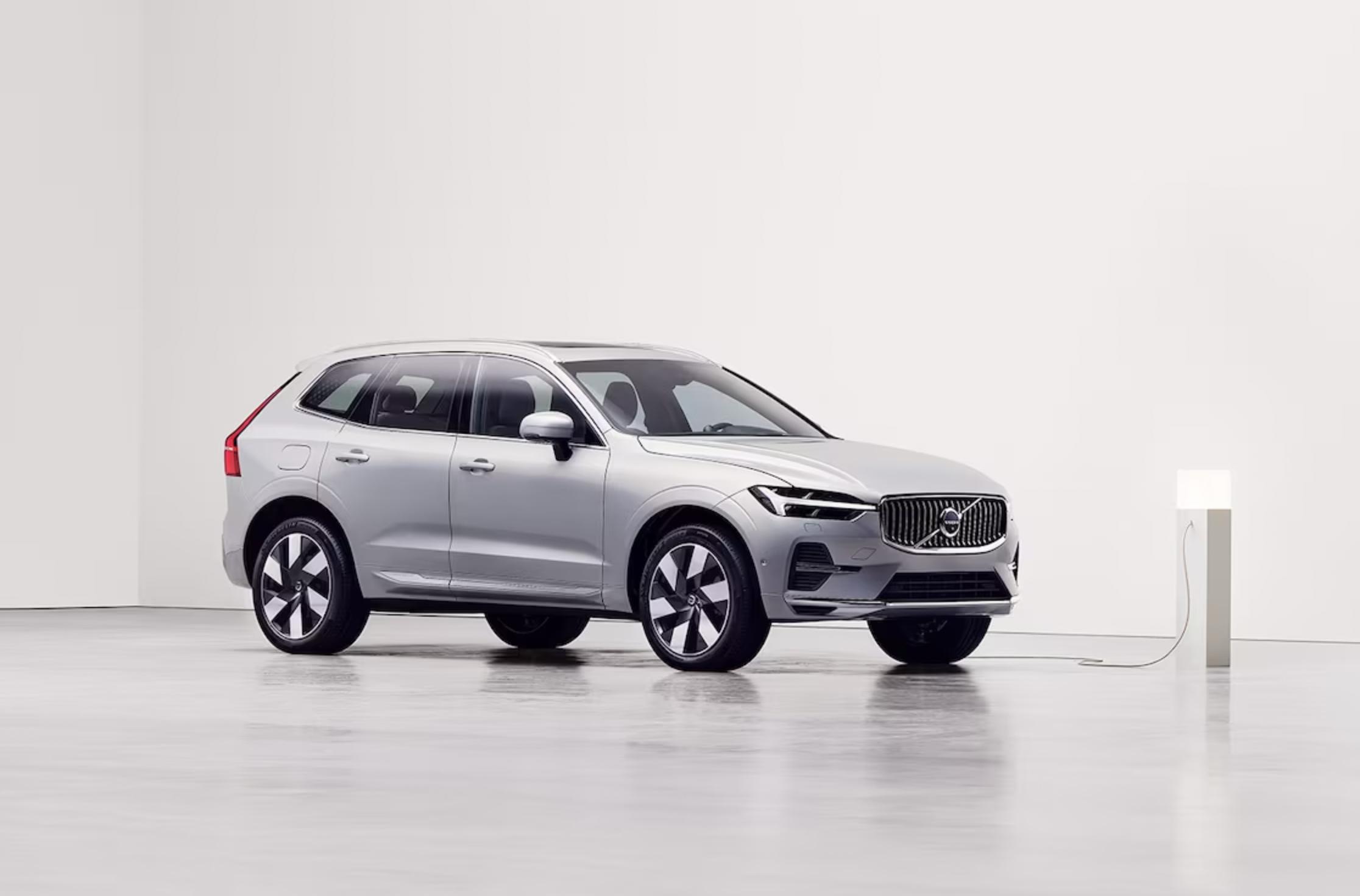 2024款沃爾沃xc60 t8插混版上市 售52.39萬起