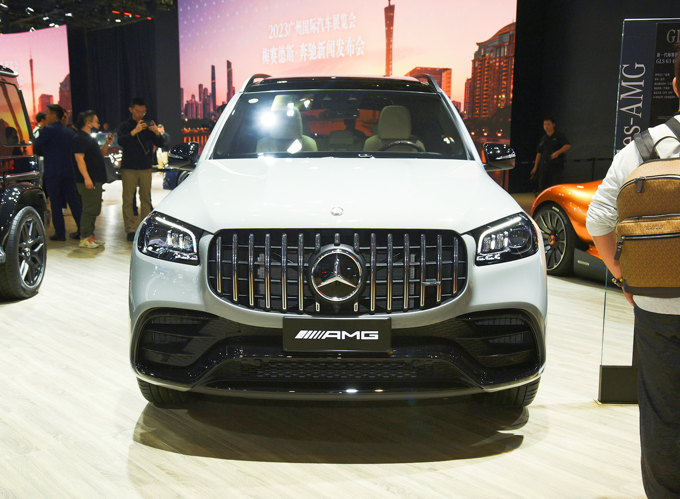 2024款奔馳gls amg 634matic 亮相2023廣州國際車展動力系統方面,新車