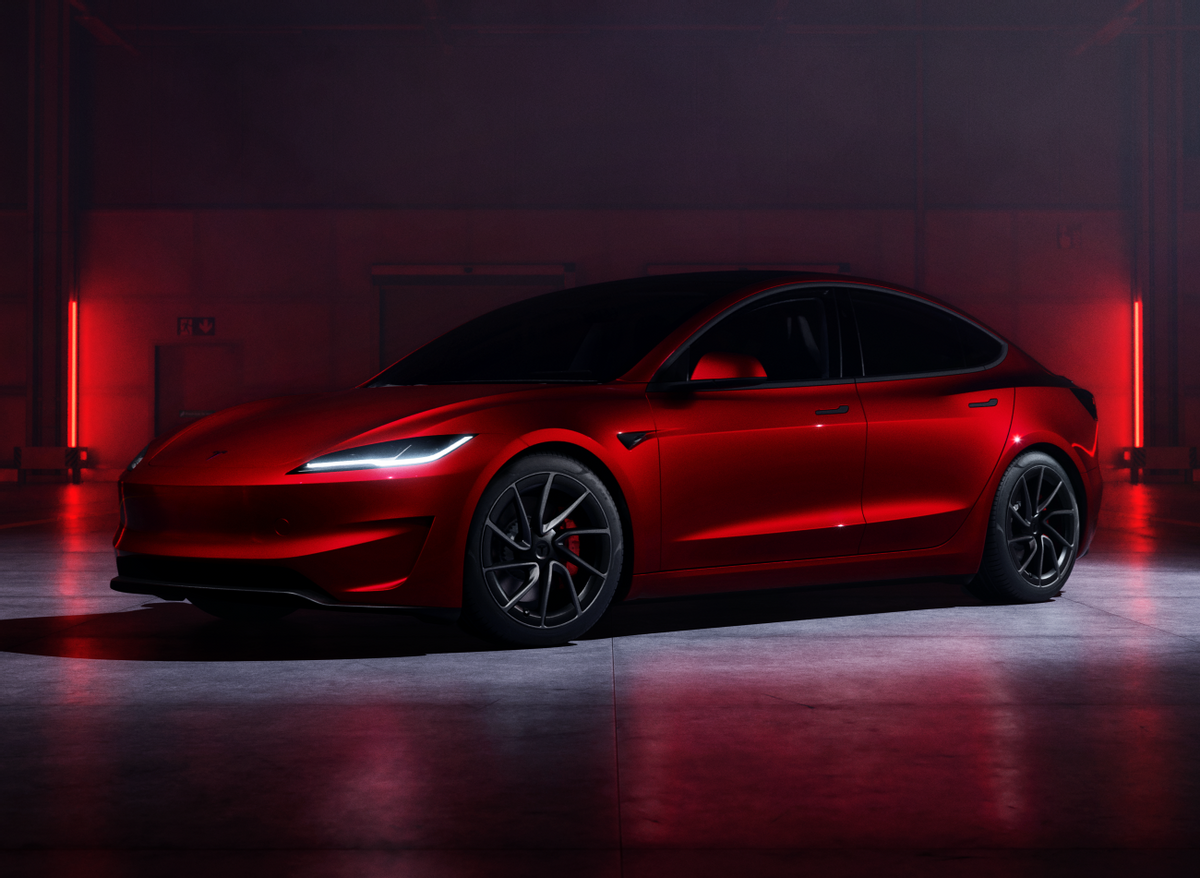 全新Model 3高性能版开启预售，零百加速3.1秒