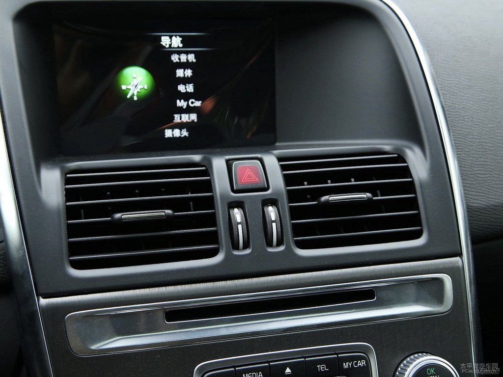 醇咖色沃爾沃XC60中控內(nèi)飾圖片