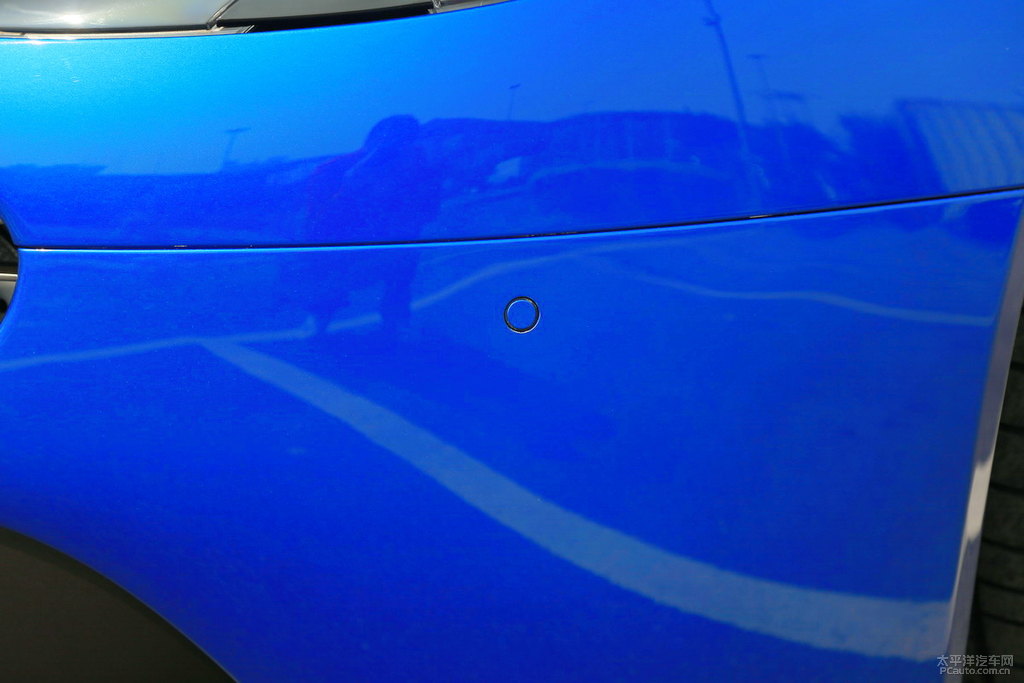V8 VantageDƬ