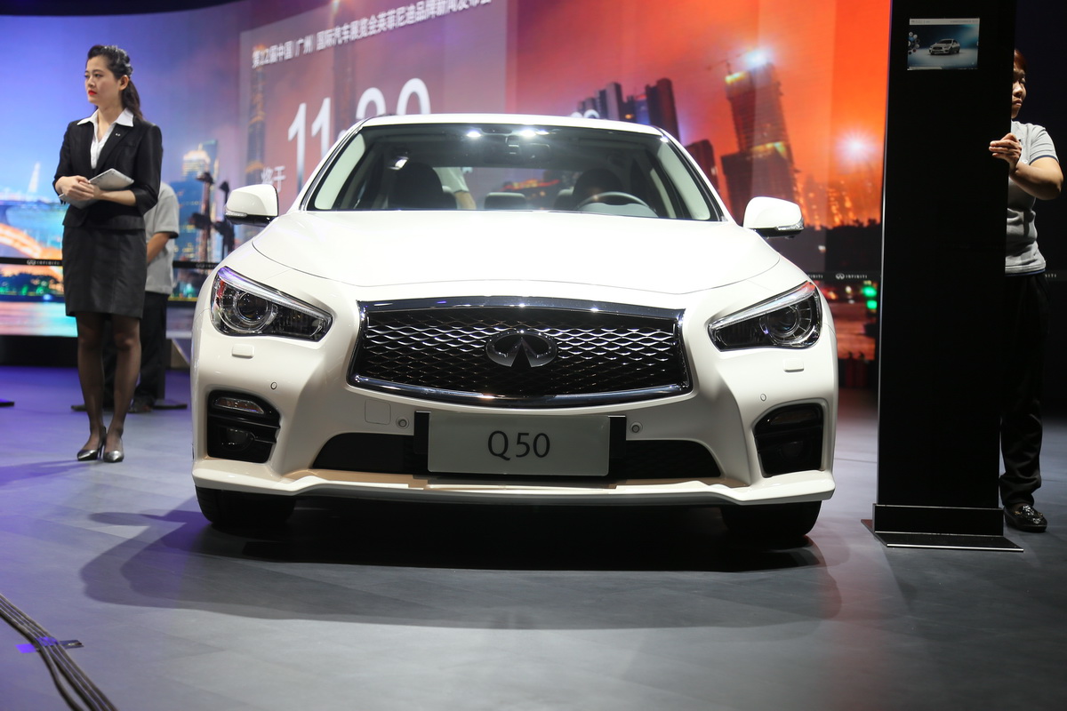英菲尼迪Q50車展高清大圖