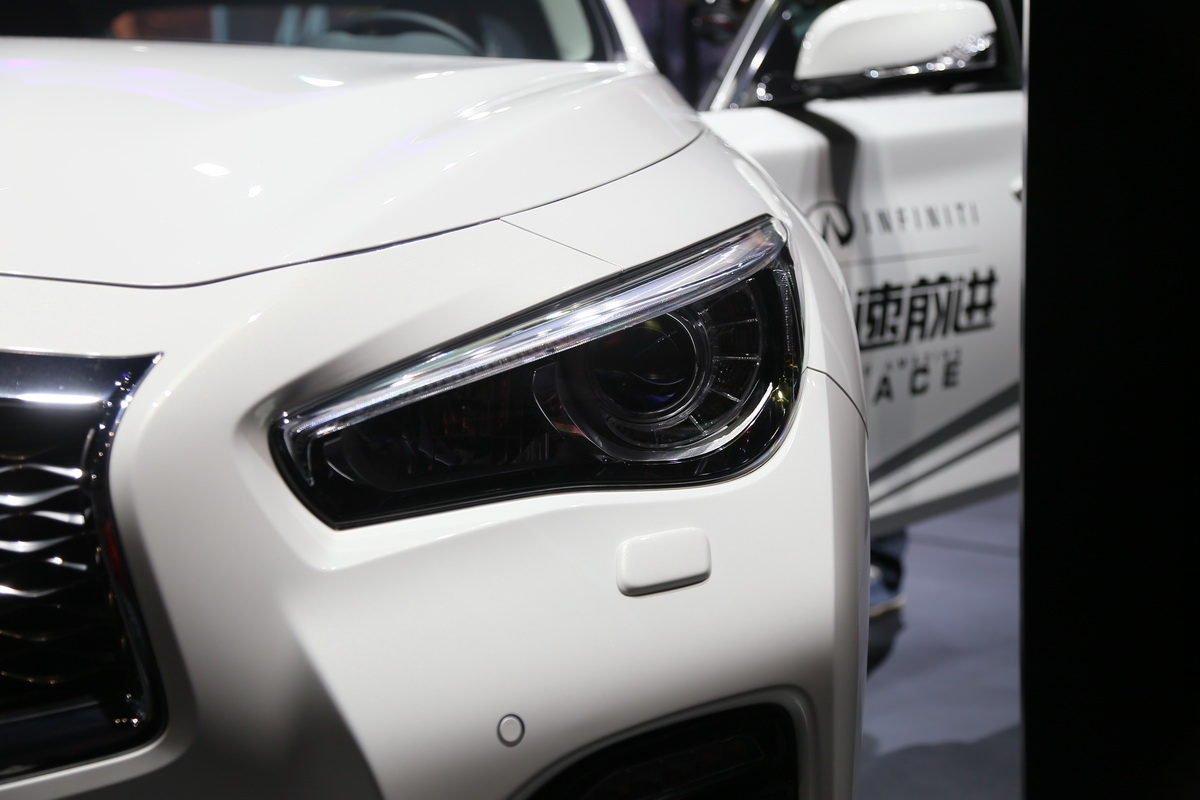 英菲尼迪Q50車展高清大圖