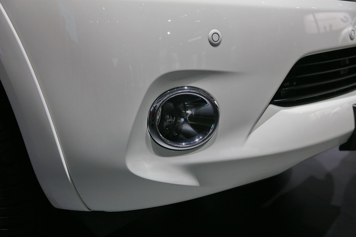 英菲尼迪QX80車展高清大圖