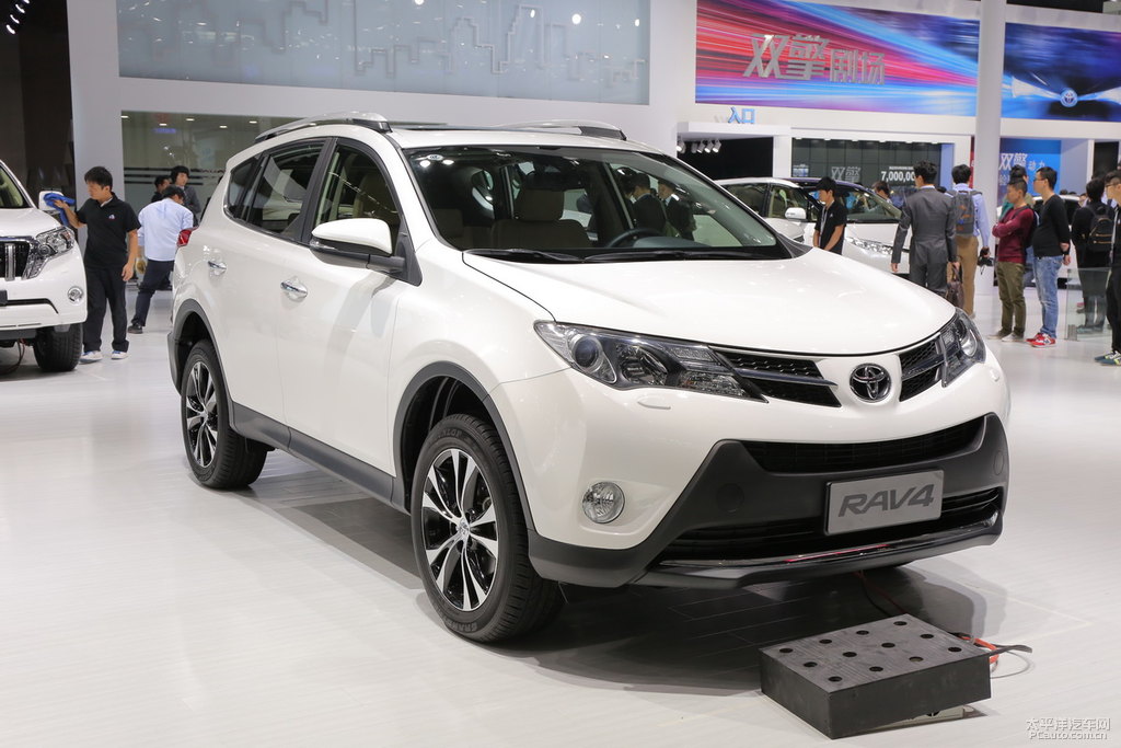 RAV4榮放圖片