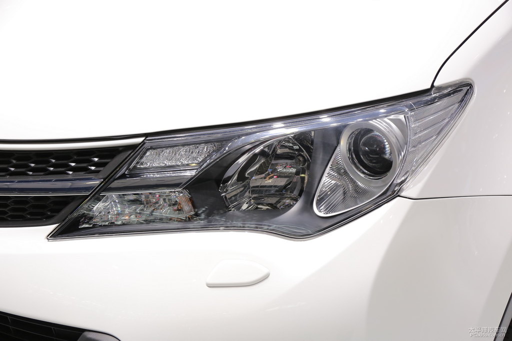 RAV4榮放圖片
