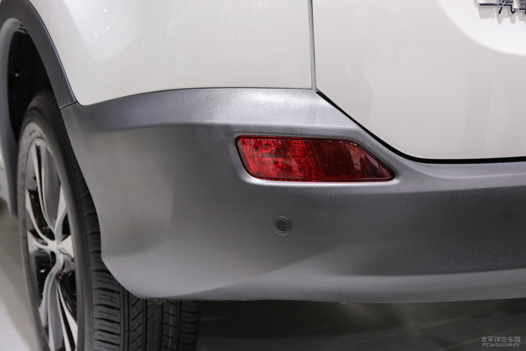 RAV4榮放圖片