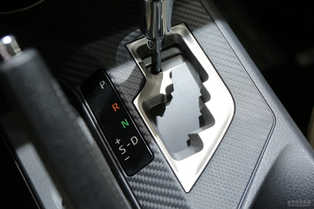 RAV4榮放圖片