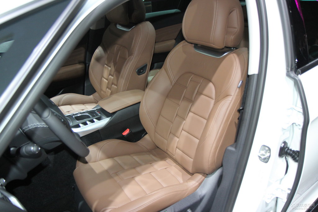 DS 5DƬ