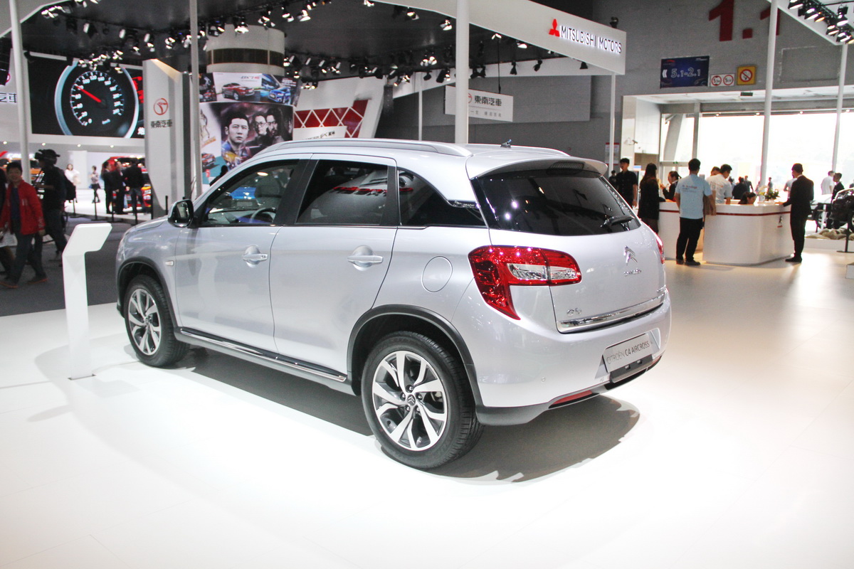 雪鐵龍C4 AIRCROSS(進(jìn)口)車展高清大圖