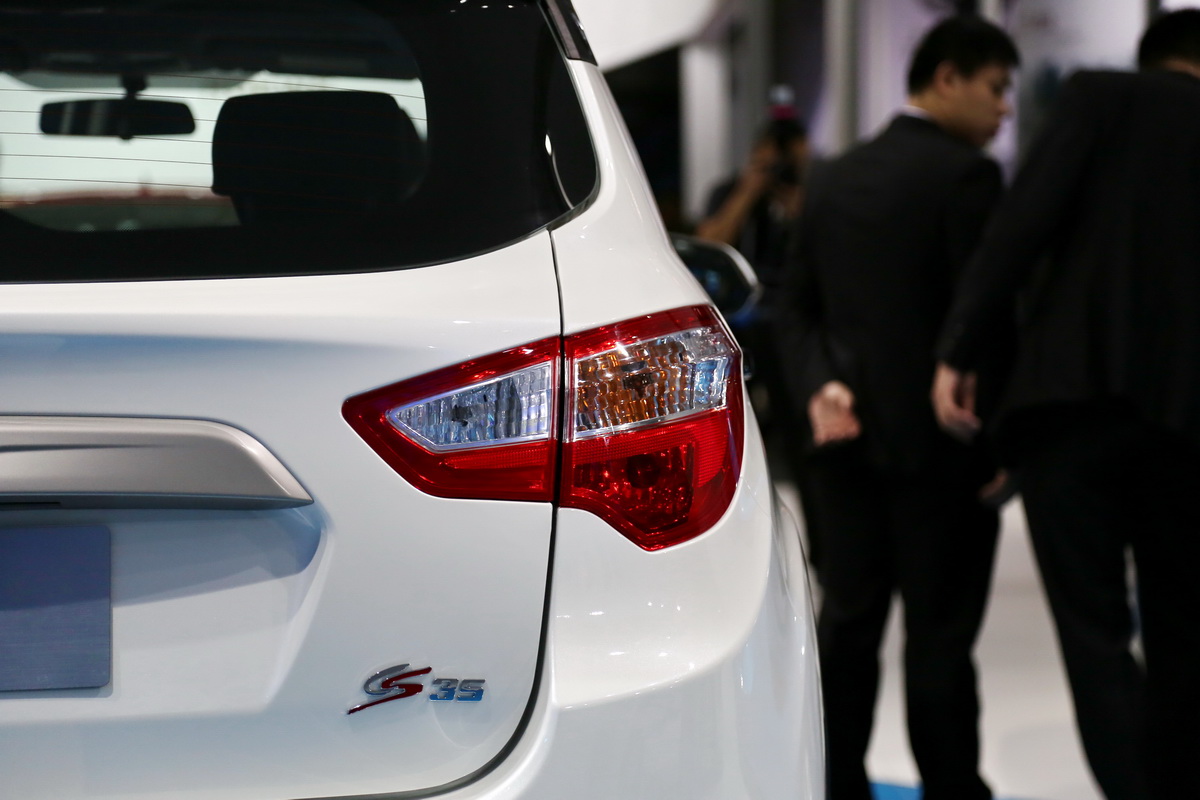 長(zhǎng)安CS35車(chē)展高清大圖