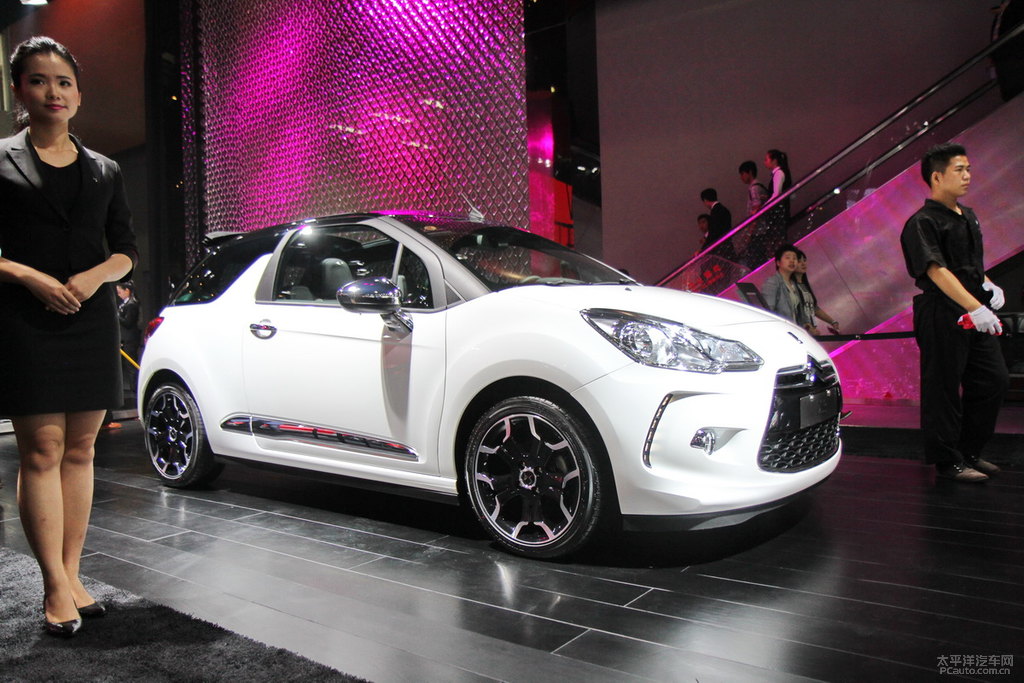 DS 3DƬ
