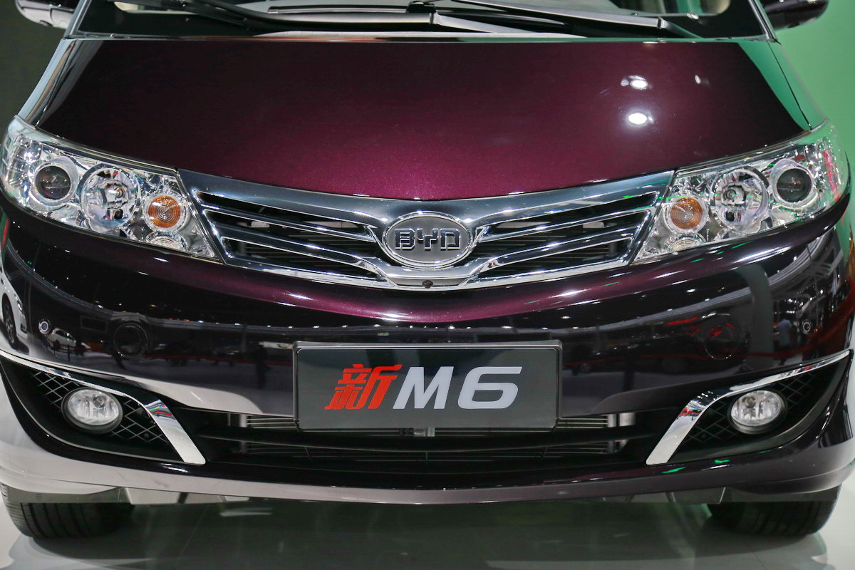 比亞迪M6車(chē)展高清大圖