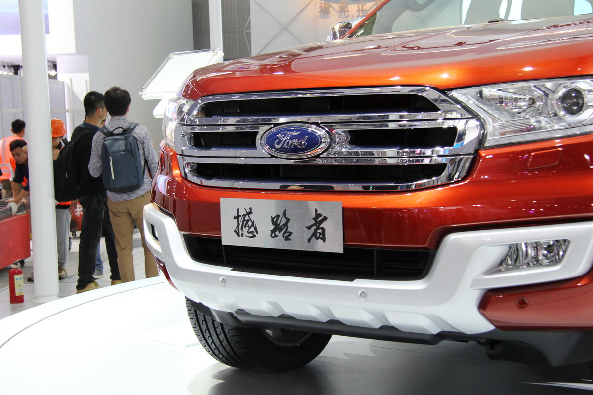 撼路者車展高清大圖