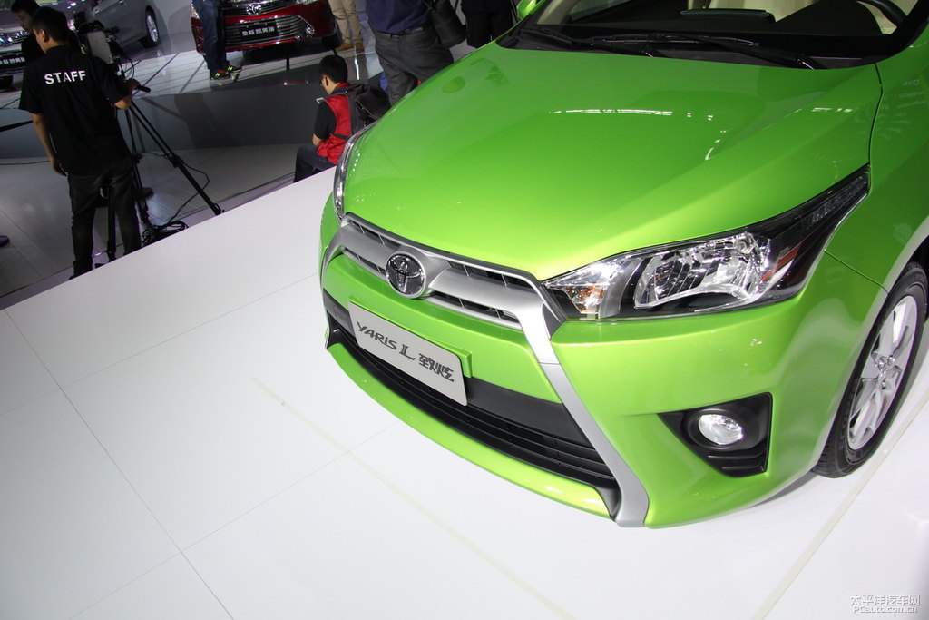 YARiS L 致炫圖片