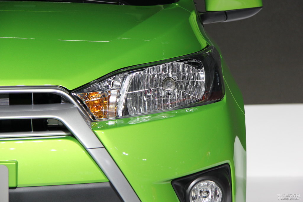 YARiS L 致炫圖片
