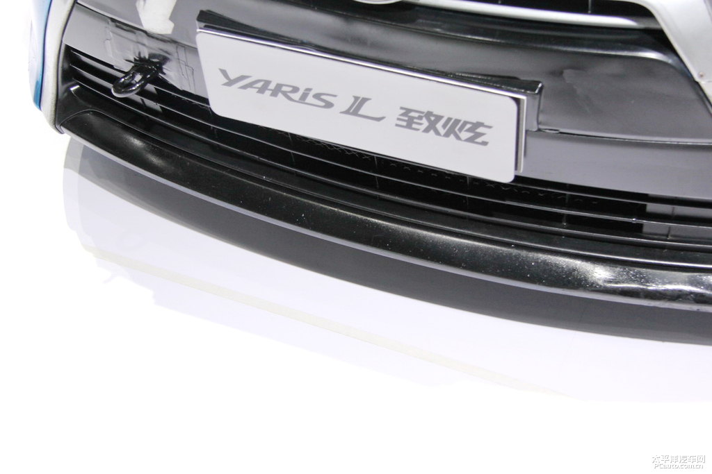 YARiS L 致炫圖片