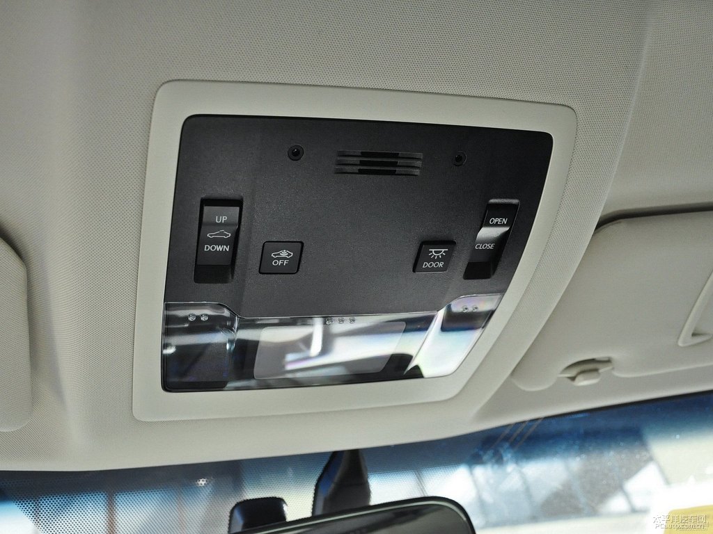 黑色雷克薩斯NX車廂內(nèi)飾圖片