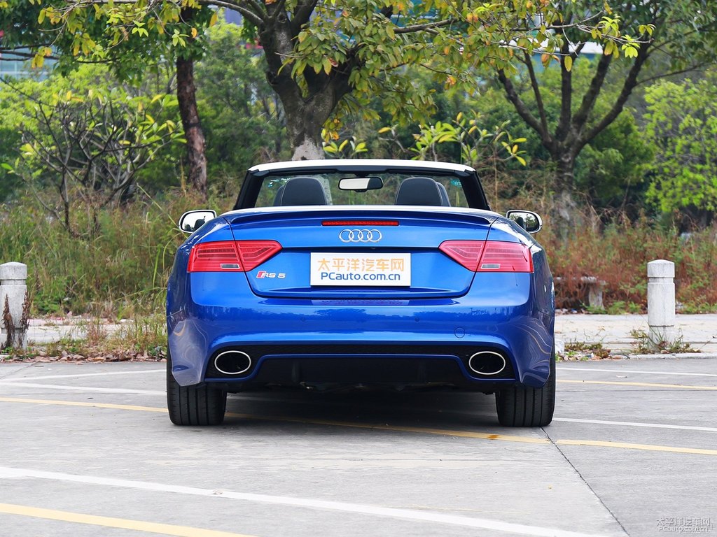 圣邦藍奧迪RS 5整車外觀外觀圖片