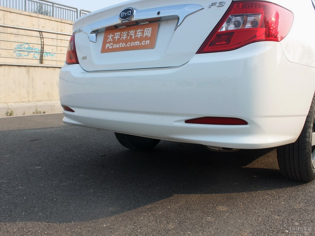 比亞迪F3外觀高清大圖