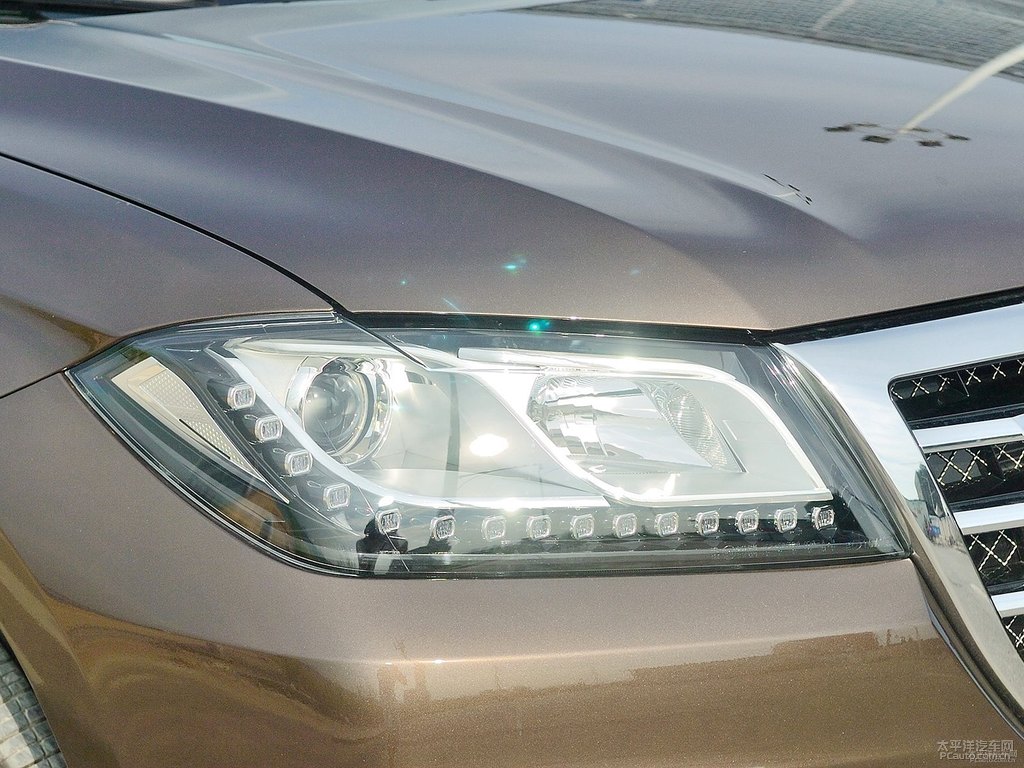 睿智棕哈弗H2車(chē)頭外觀(guān)圖片
