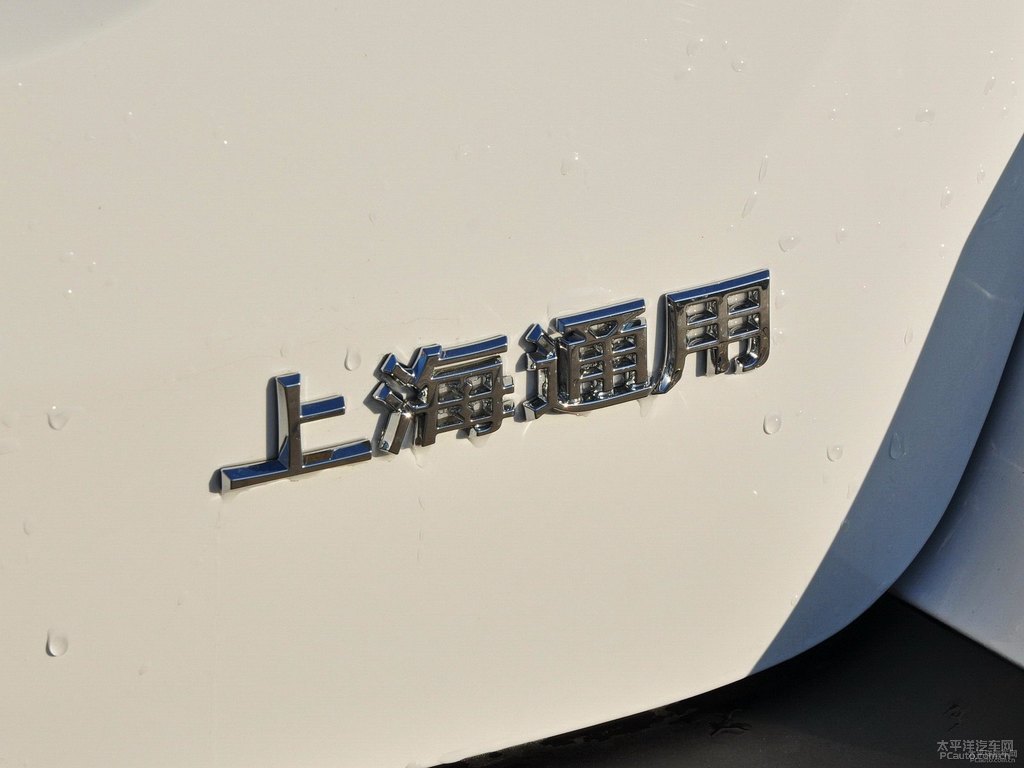 雪域白昂科拉車尾外觀圖片