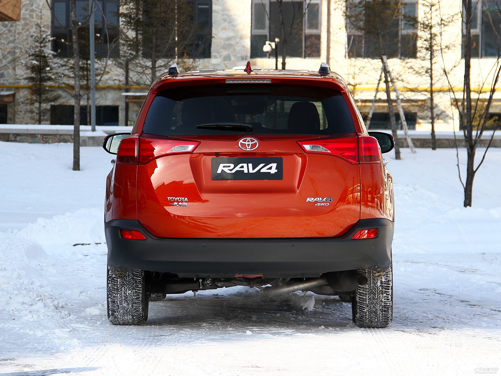 RAV4榮放外觀高清大圖