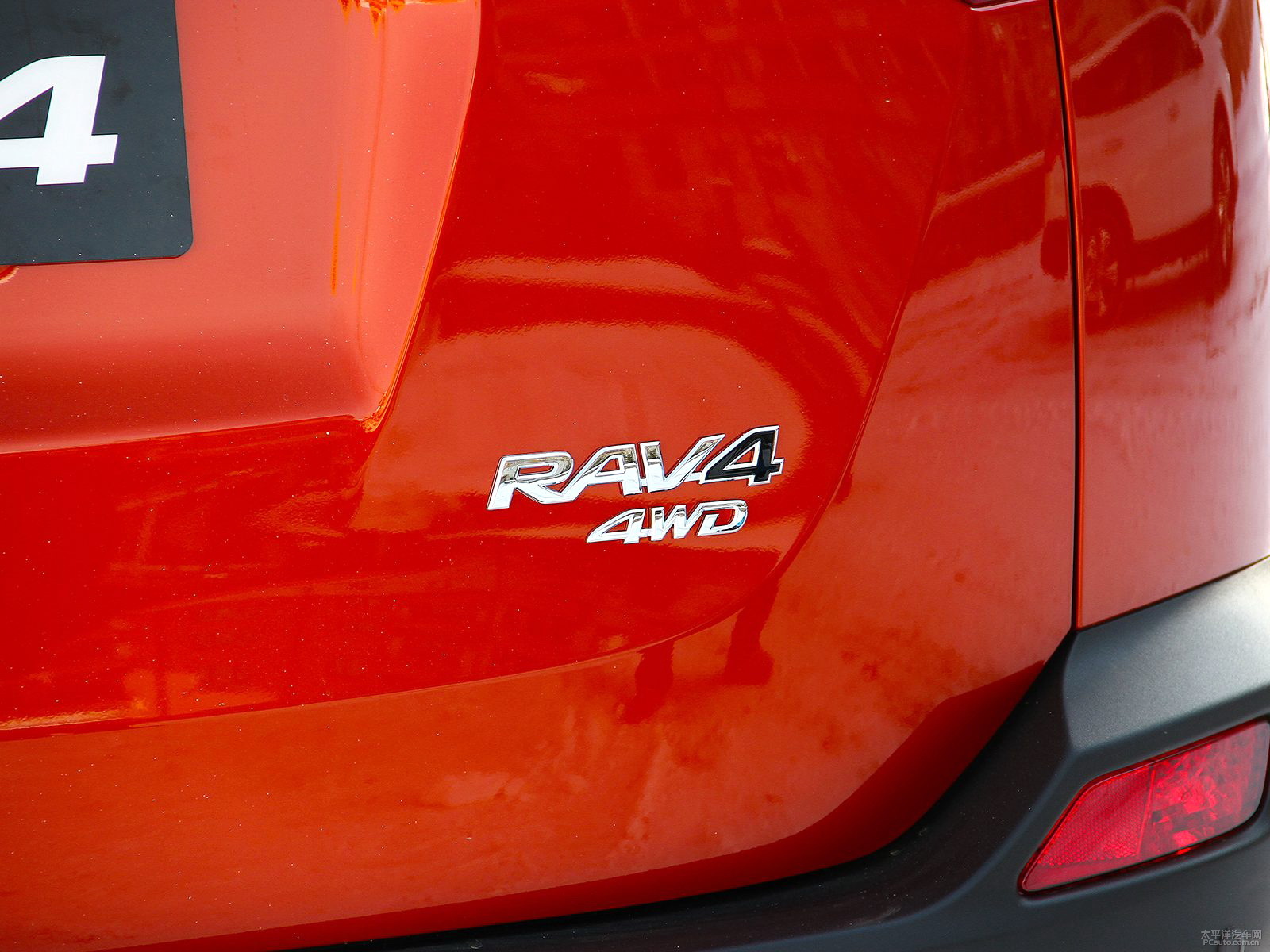 RAV4榮放外觀高清大圖