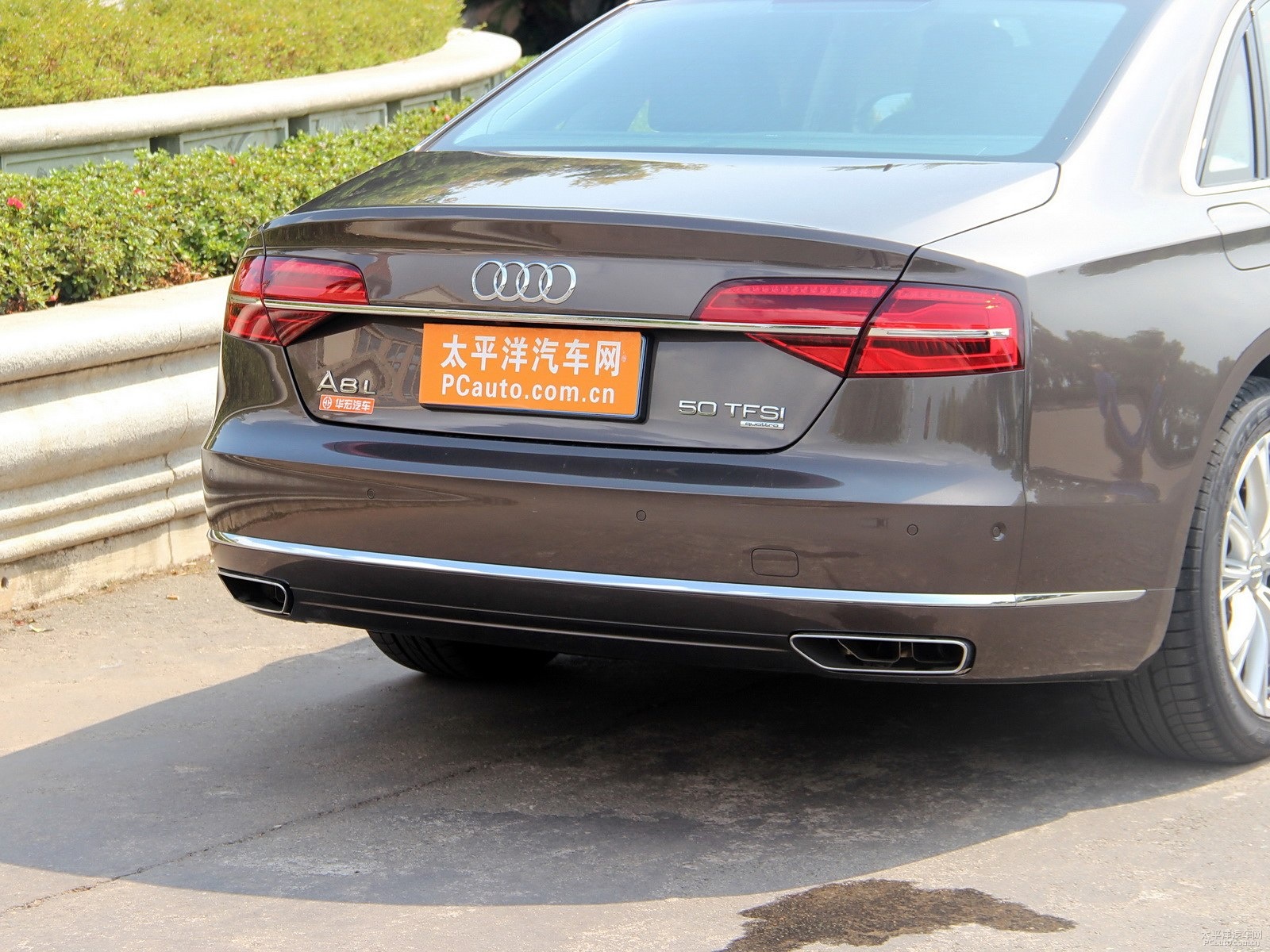 奧迪A8L外觀高清大圖