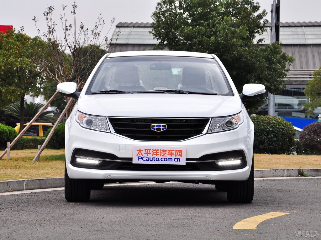 冰晶白遠(yuǎn)景整車外觀外觀圖片