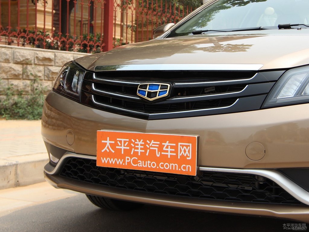 琥珀金新帝豪車頭外觀圖片