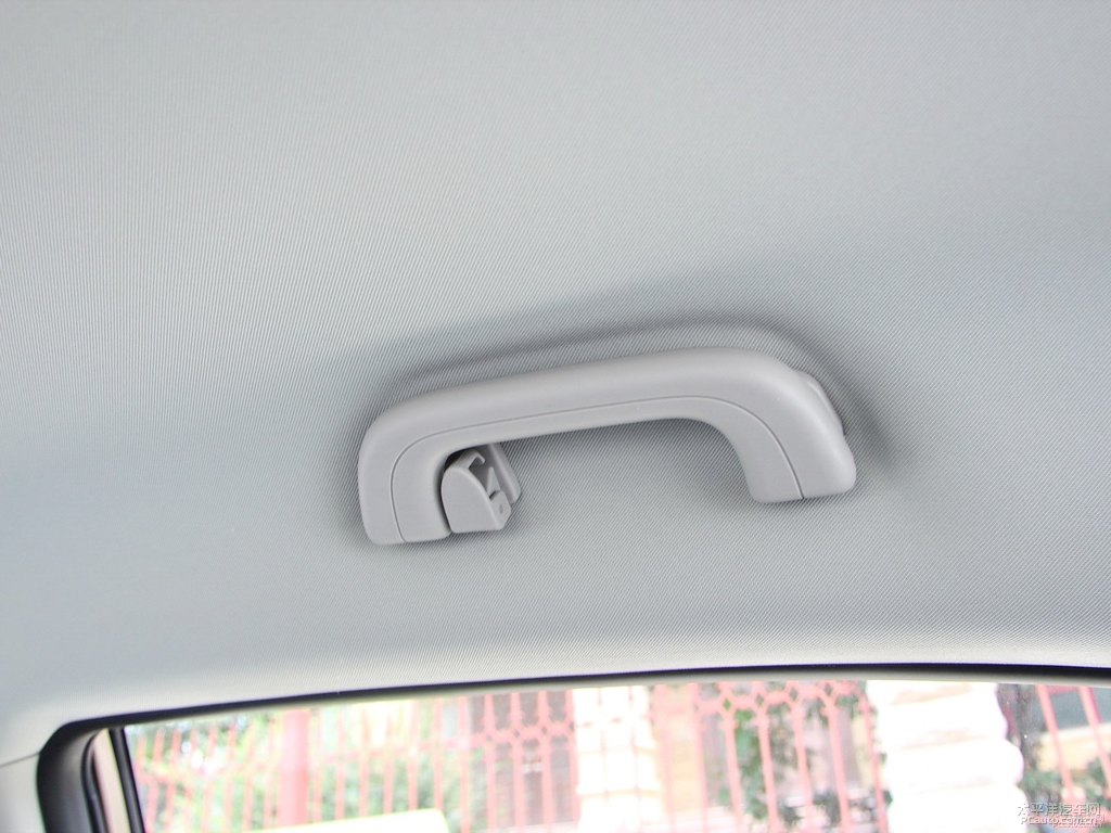 琥珀金新帝豪車廂內(nèi)飾圖片