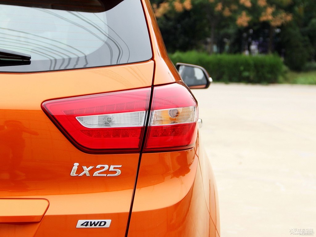 活力橙北京現(xiàn)代ix25車尾外觀圖片