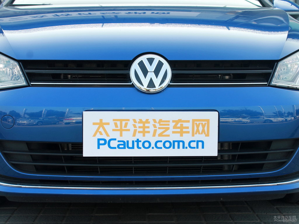 珊瑚藍(lán)高爾夫車頭外觀圖片